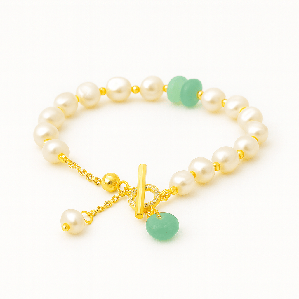 Women's Freshwater Pearl Adjustable Bracelet